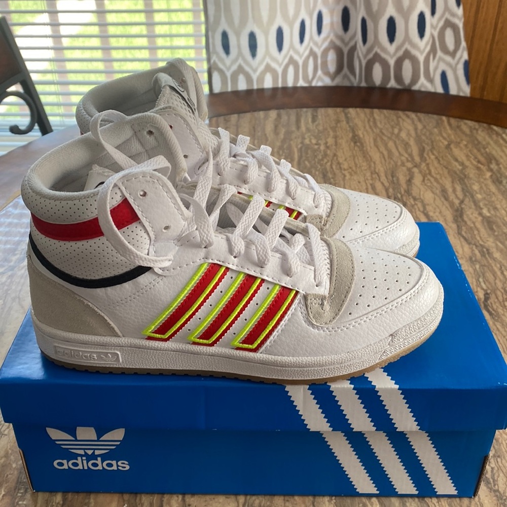 Adidas Top ten RB